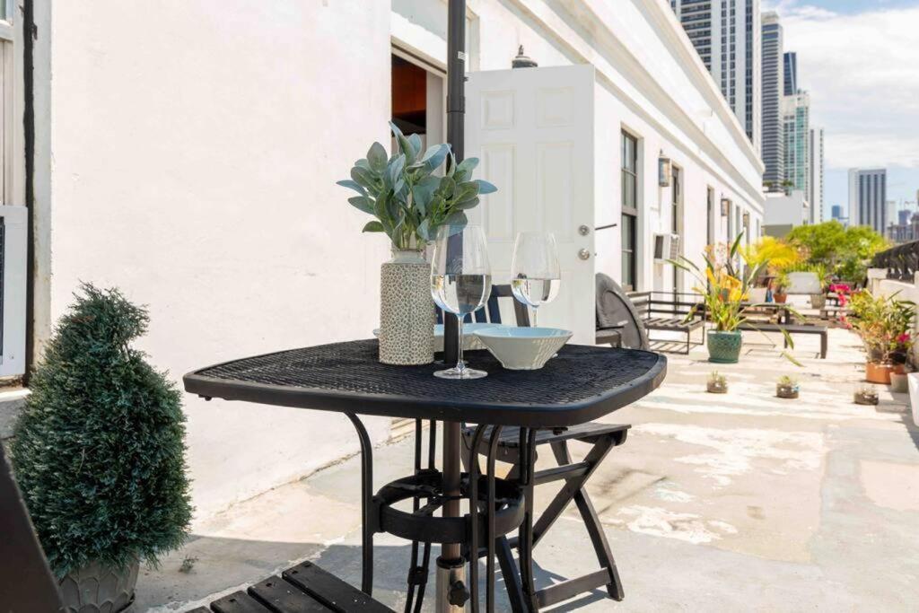 Downtown 1-Br With Balcony - 5 Minutes To Wynwood Διαμέρισμα Μαϊάμι Εξωτερικό φωτογραφία